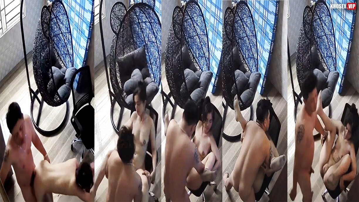 Hack camera Cặp vợ chồng đụ nhau trên ghế xuất trong cực phê