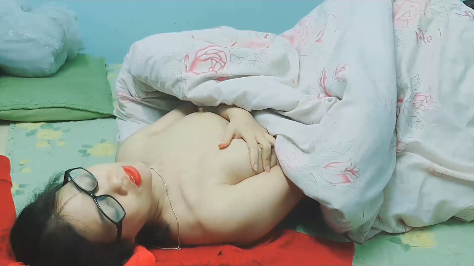Mấy con kính cận dâm vl, dùng sextoy phê phọt nước